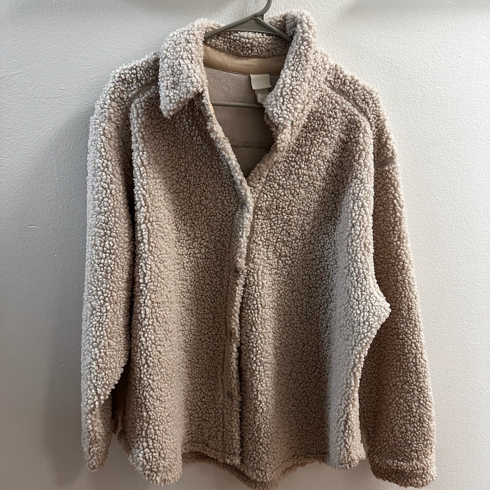H&M Sherpa Jacket - Size Medium
